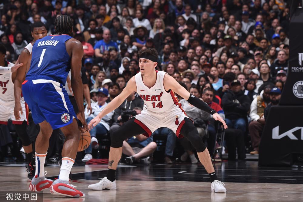 机行为感到 机行为感到