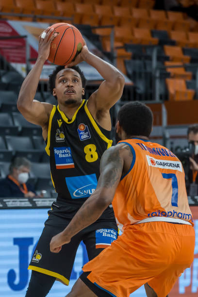 困难时刻的 困难时刻的