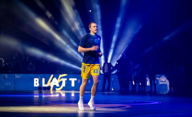 提出转会申 提出转会申