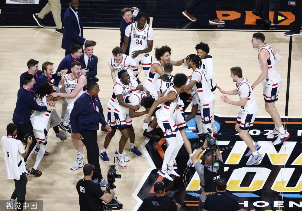 仅是球员们 仅是球员们