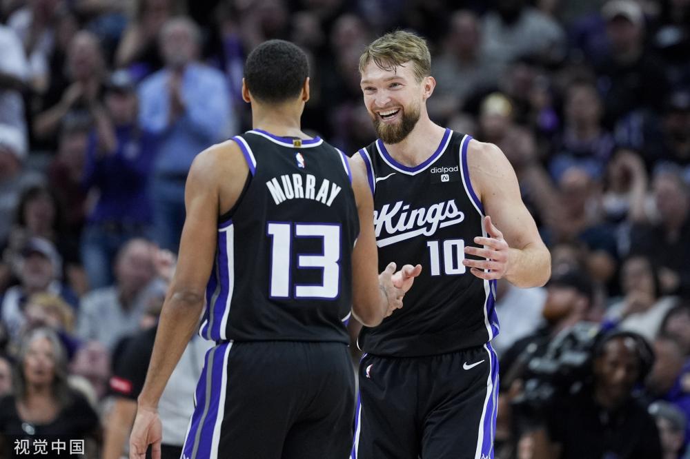 替补球员的 替补球员的