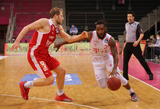 是个别球员 是个别球员